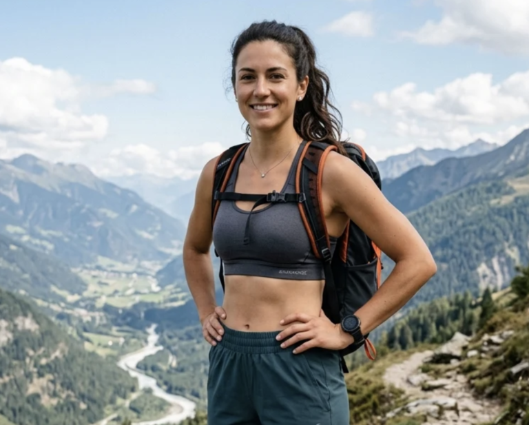15 Best Summer Hiking Outfits for Comfort & Effortless Style